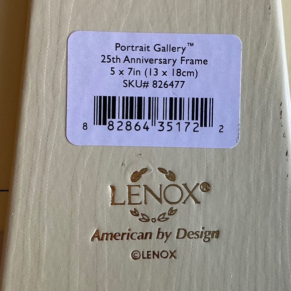 New in Box Lenox 25TH ANNIVERSARY 5x7” Picture Frame - Picture 3 of 7
